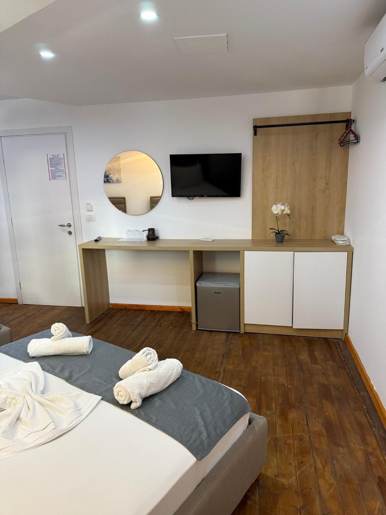 Hotel Summer Saranda Dış mekan fotoğraf