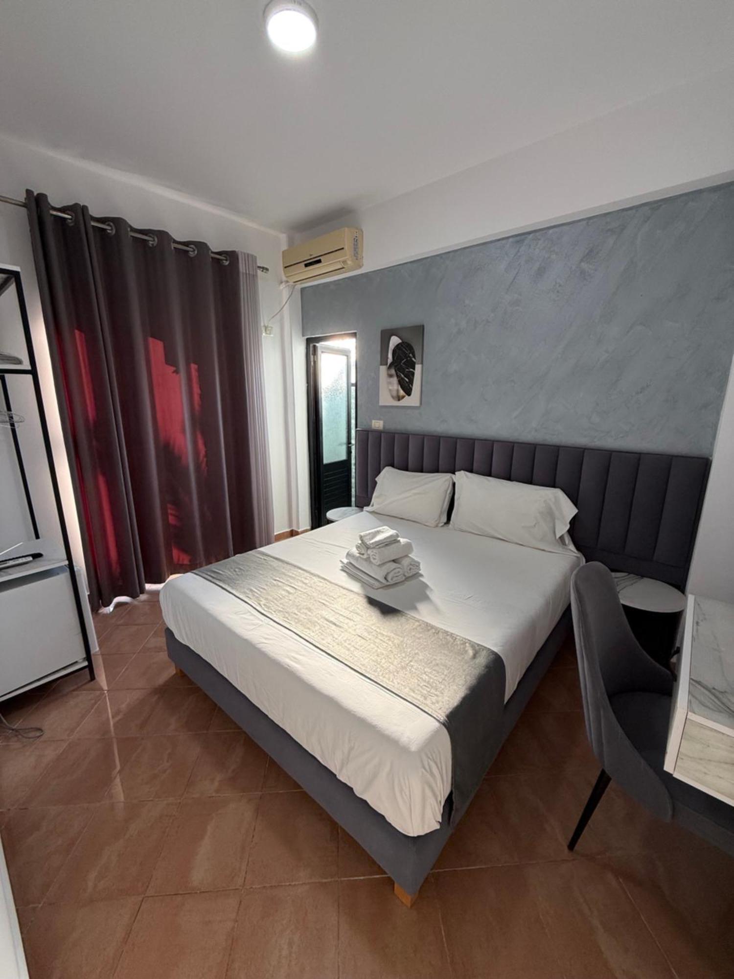 Hotel Summer Saranda Dış mekan fotoğraf