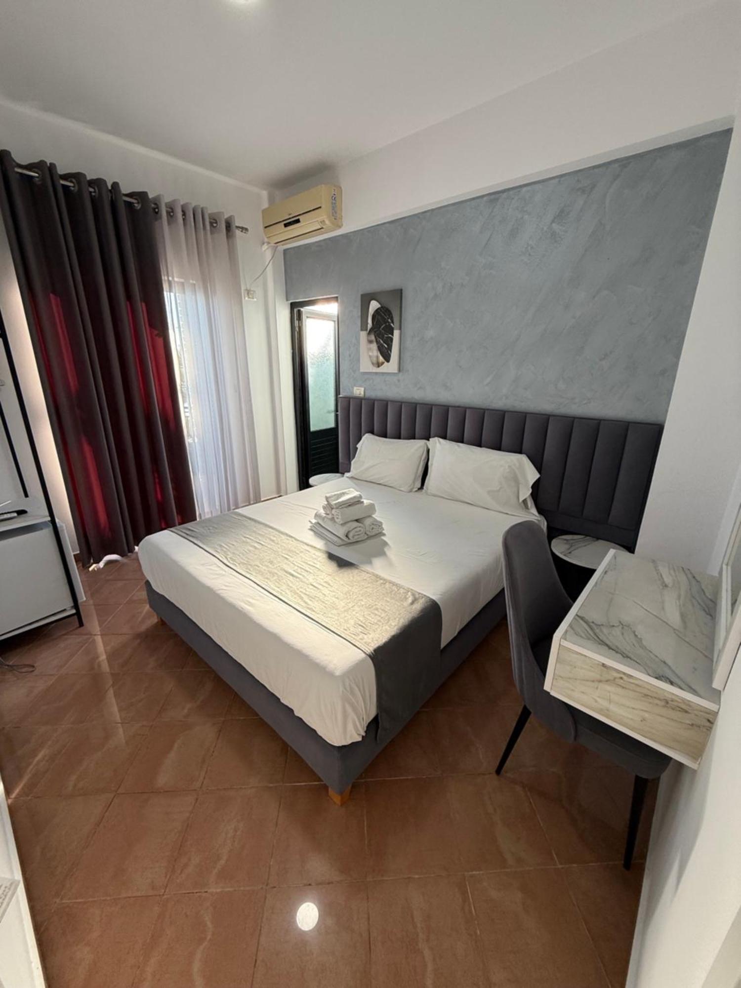 Hotel Summer Saranda Dış mekan fotoğraf